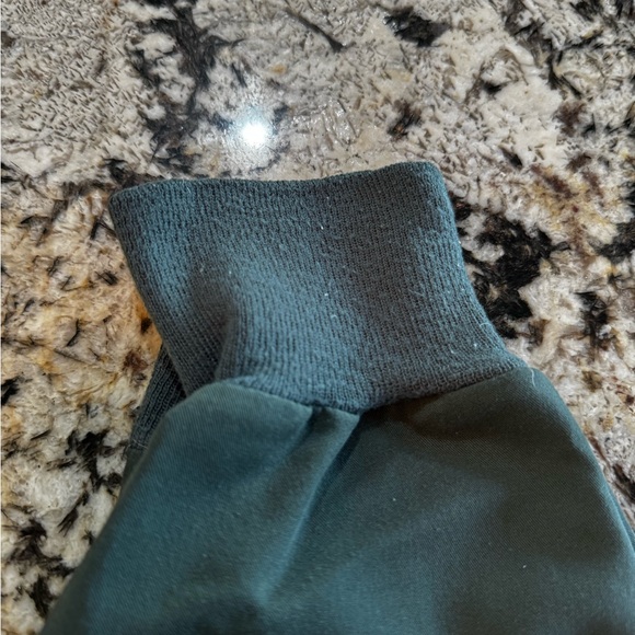 Men’s Moss Green Figs Set - Picture 5 of 11